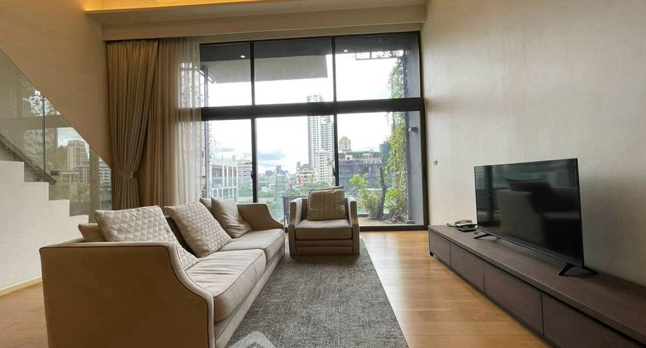 À louer 3 chambres condo à Watthana, Bangkok
