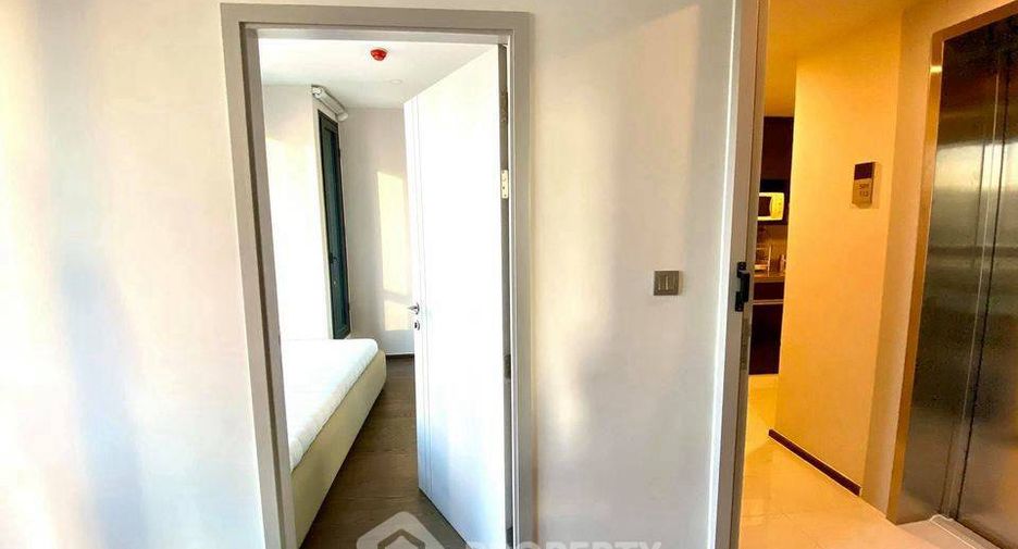 Condo en alquiler de 2 habitaciones en Pathum Wan, Bangkok