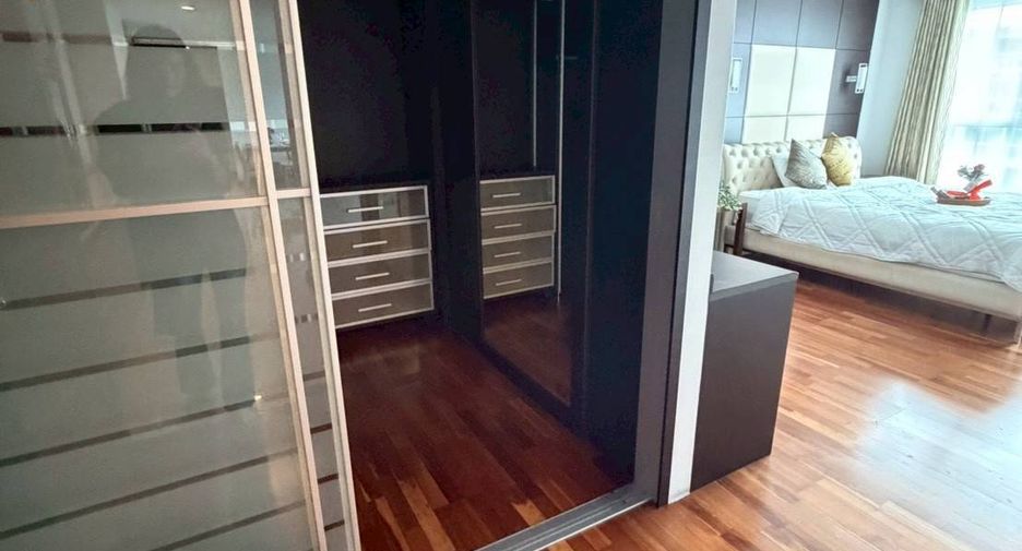 Condo en alquiler de 2 habitaciones en Watthana, Bangkok