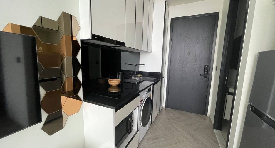 Wohnung zur Miete mit 1 Zimmer in Khlong San, Bangkok