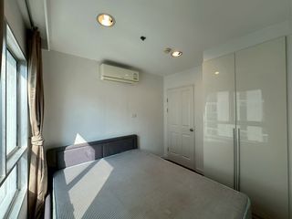 出售 2 卧室 公寓 在 Huai Khwang, 曼谷