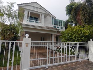 For rent 3 bedrooms house in Lat Krabang, Bangkok