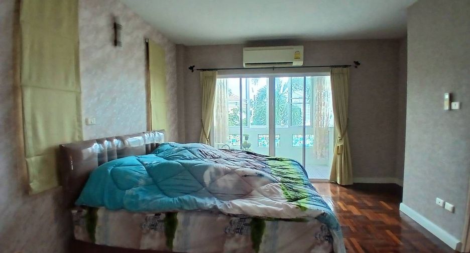Haus zur Miete mit 3 Zimmer in Lat Krabang, Bangkok