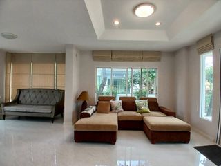 For rent 3 bedrooms house in Lat Krabang, Bangkok