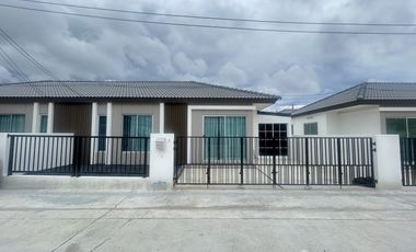 出租 3 卧室 独立屋 在 塔朗, 普吉