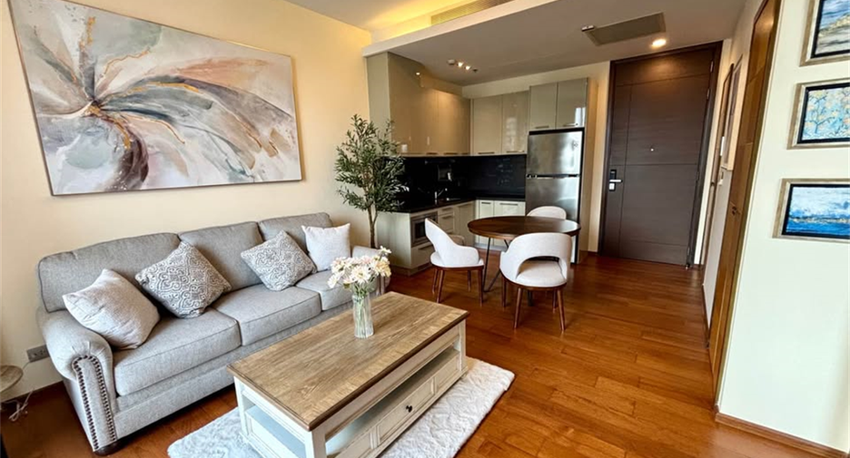 For sale 1 bed condo in Watthana, Bangkok