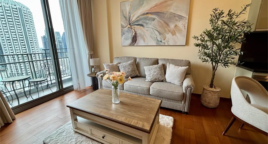 For sale 1 bed condo in Watthana, Bangkok