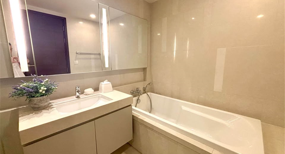 For sale 1 bed condo in Watthana, Bangkok