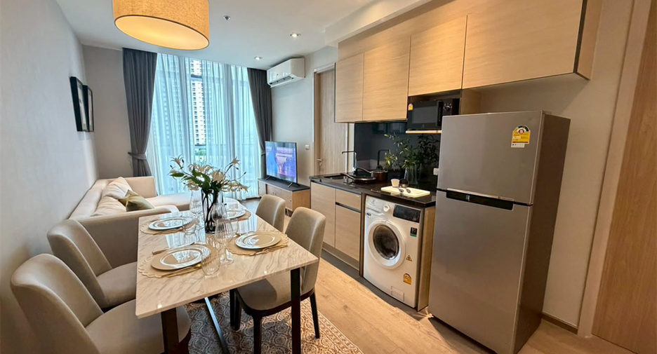 For sale 2 bedrooms condo in Khlong Toei, Bangkok