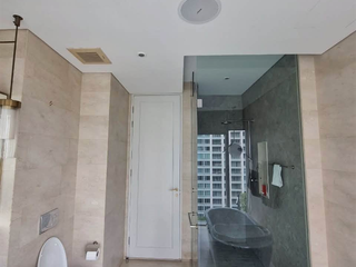 Condo en venta de 3 habitaciones en Sathon, Bangkok