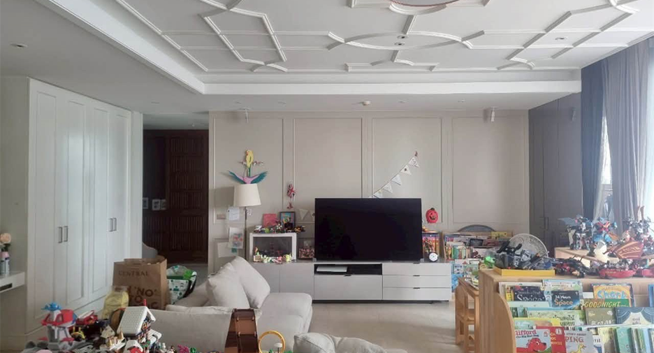 Condo en venta de 3 habitaciones en Sathon, Bangkok