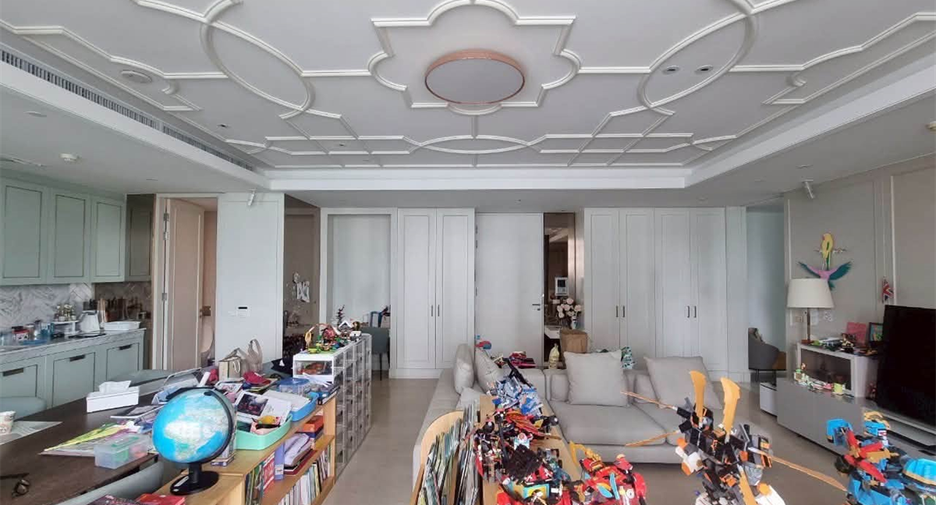 Condo en venta de 3 habitaciones en Sathon, Bangkok