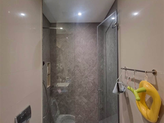 Condo en venta de 3 habitaciones en Sathon, Bangkok
