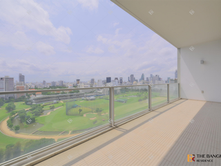 For rent 3 bedrooms condo in Pathum Wan, Bangkok