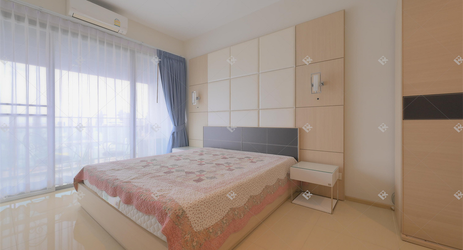 Condo en alquiler de 2 habitaciones en Khlong Toei, Bangkok