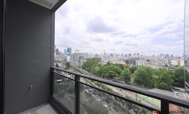 For rent 2 bedrooms condo in Huai Khwang, Bangkok