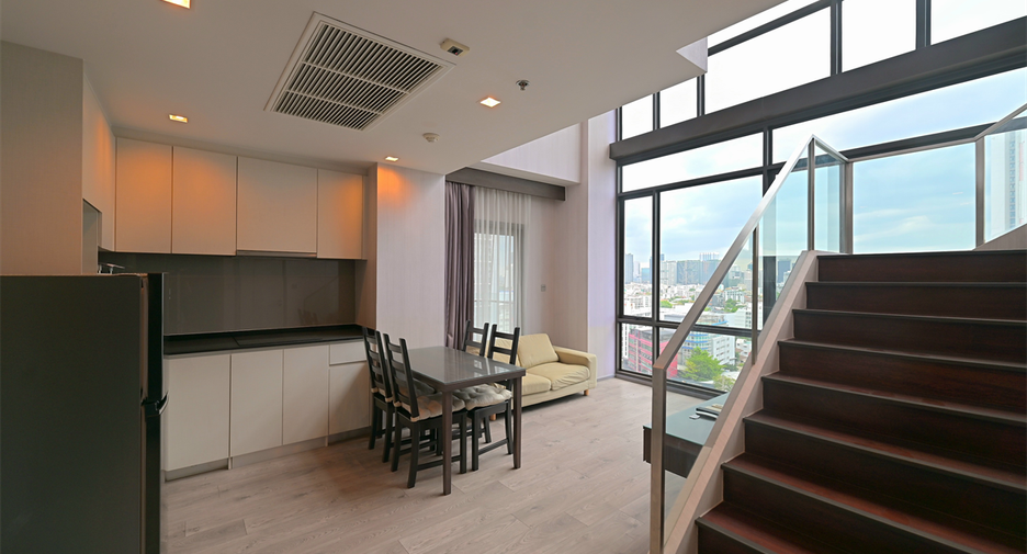 Condo en alquiler de 2 habitaciones en Chatuchak, Bangkok