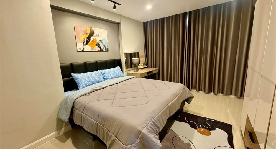 For rent 2 bedrooms condo in Huai Khwang, Bangkok