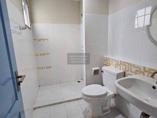 For sale 3 bedrooms townhouse in Bang Kapi, Bangkok