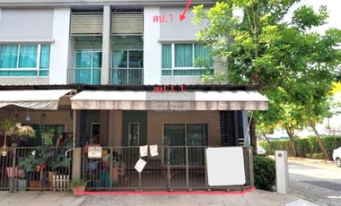 Reihenhaus zum Kauf mit 3 Zimmer in Pak Kret, Nonthaburi