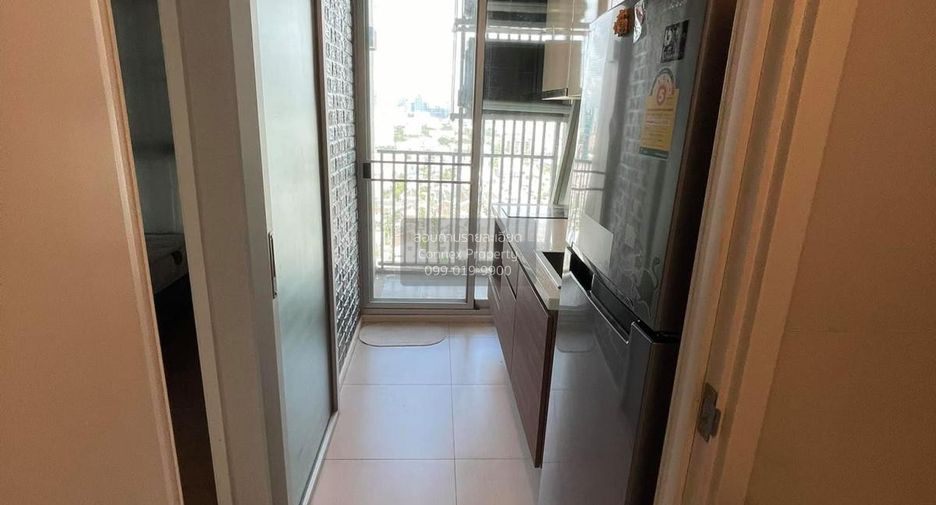 Condo en alquiler de 1 habitaciones en Yan Nawa, Bangkok