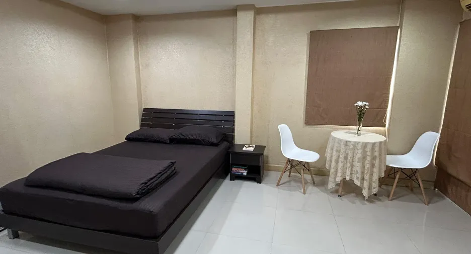 À vendre studio condo à Lat Phrao, Bangkok