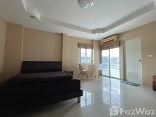 À vendre studio condo à Lat Phrao, Bangkok