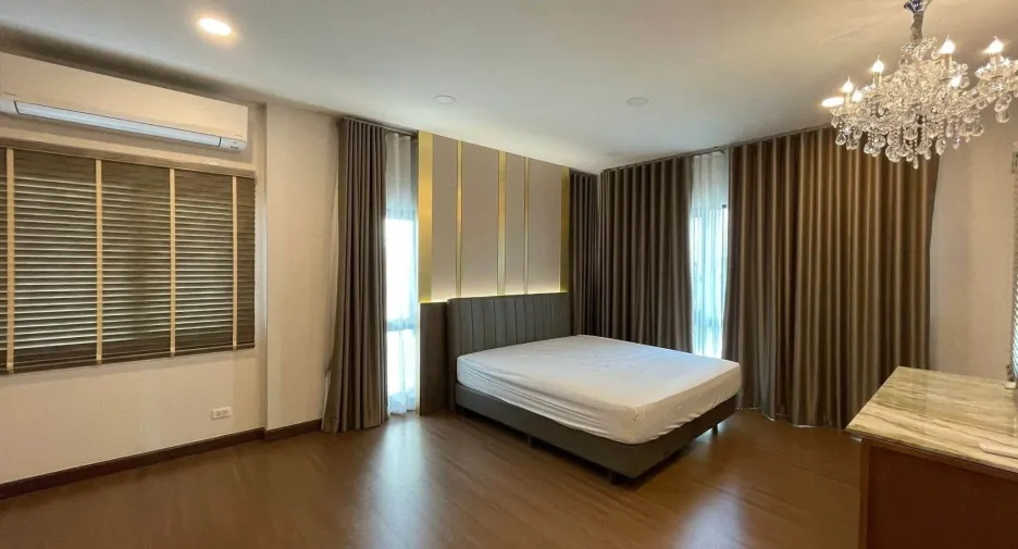 ขาย และ ให้เช่า 5 ห้องนอน บ้านเดี่ยว ใน บางพลี, สมุทรปราการ