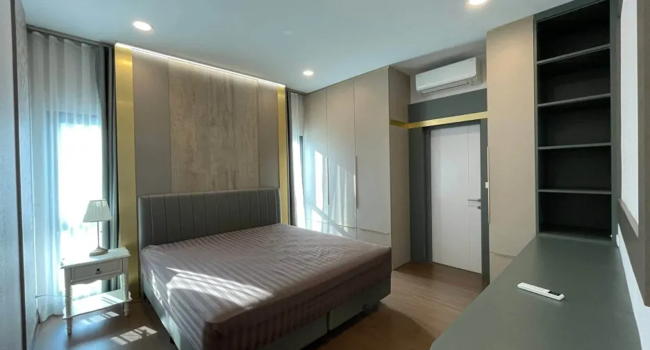 ขาย และ ให้เช่า 5 ห้องนอน บ้านเดี่ยว ใน บางพลี, สมุทรปราการ