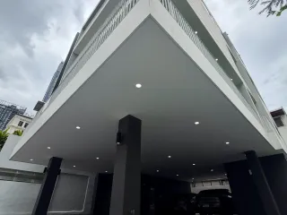 Büro zur Miete mit 7 Zimmer in Huai Khwang, Bangkok