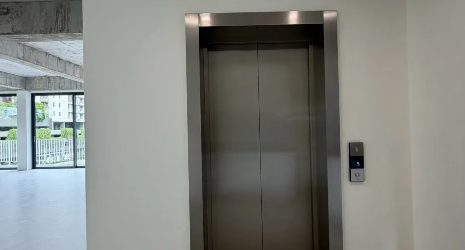 Büro zur Miete mit 7 Zimmer in Huai Khwang, Bangkok