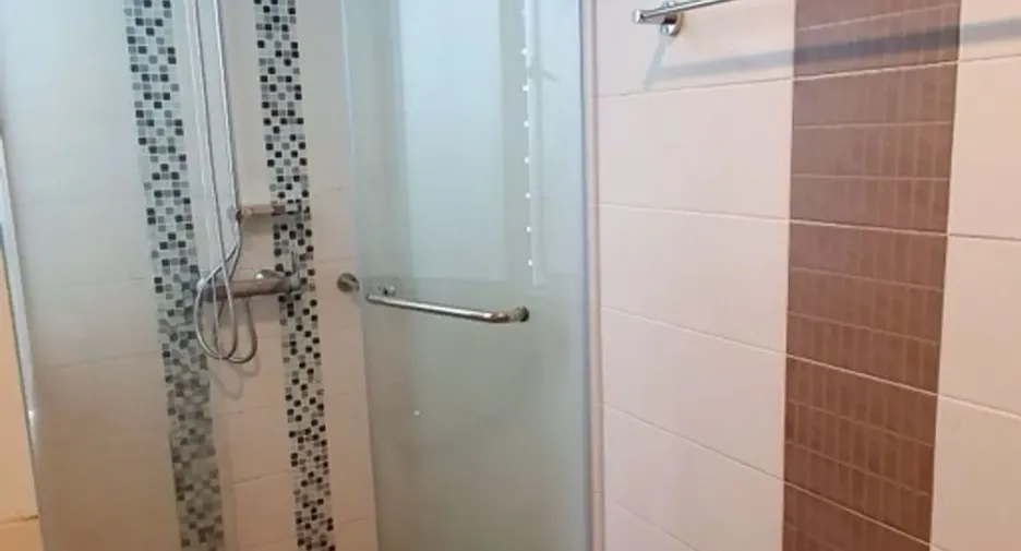 Casa en alquiler de 3 habitaciones en Prawet, Bangkok