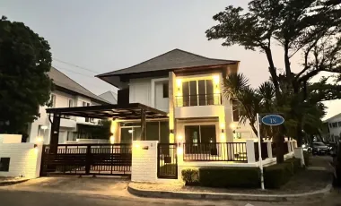 Casa en alquiler de 3 habitaciones en Prawet, Bangkok