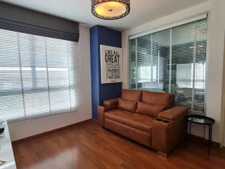出售 1 卧室 公寓 在 Thon Buri, 曼谷
