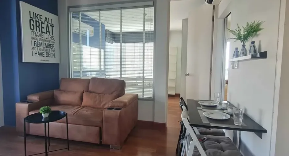 For sale 1 bed condo in Thon Buri, Bangkok