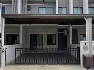 For rent 3 bedrooms house in Mueang Chiang Mai, Chiang Mai