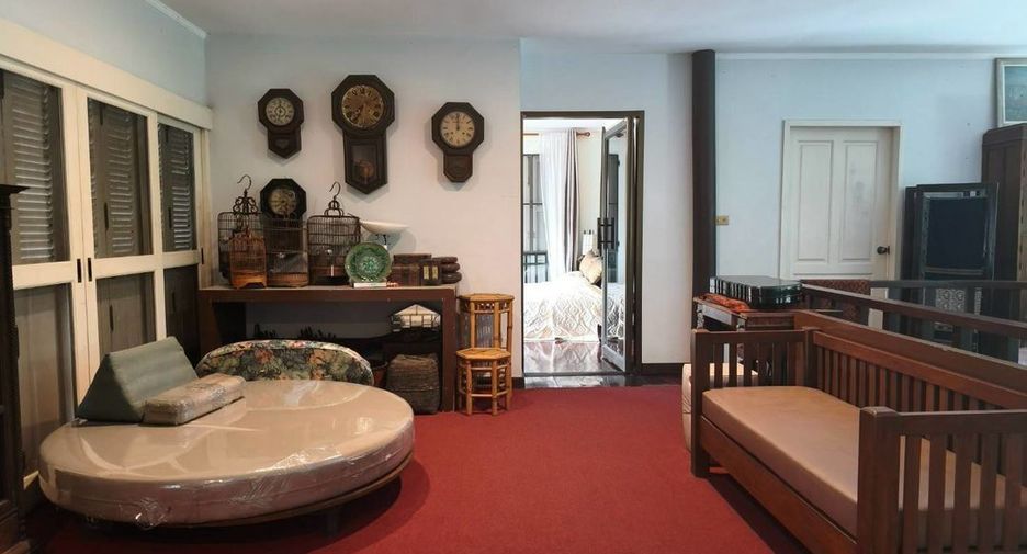 Casa en alquiler de 5 habitaciones en Min Buri, Bangkok