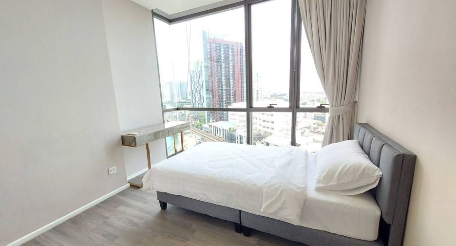 For sale 2 bedrooms condo in Khlong Toei, Bangkok