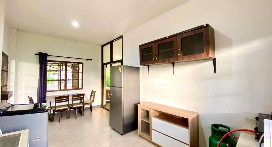 À louer 3 chambres maison à Saraphi, Chiang Mai