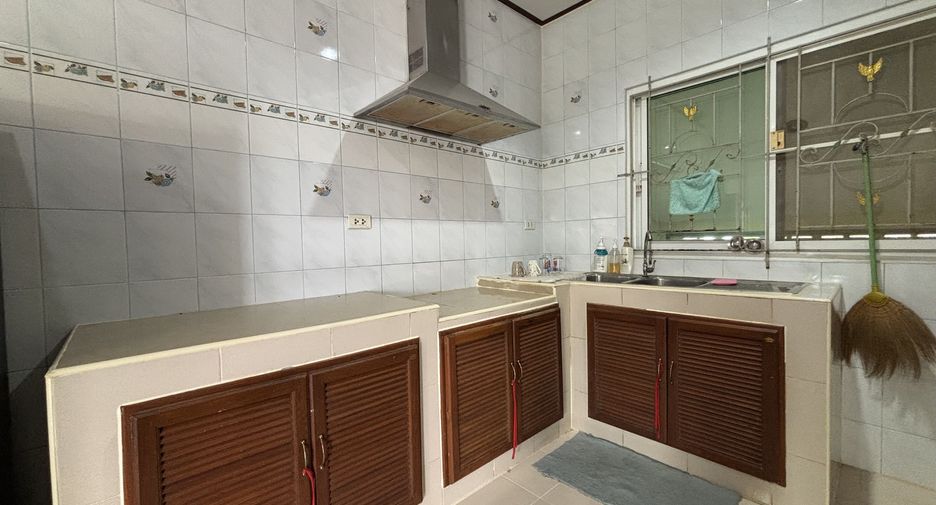 For sale 3 ベッドルーム house in Cha Am, Phetchaburi