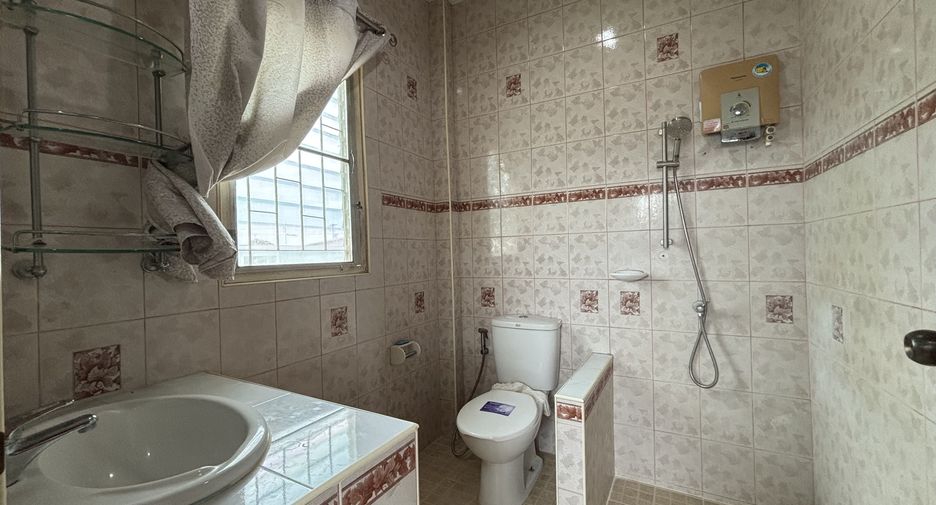 For sale 3 ベッドルーム house in Cha Am, Phetchaburi