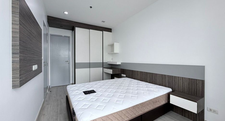 À louer 2 chambres condo à Phra Khanong, Bangkok