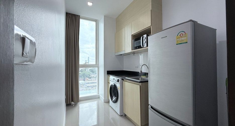 À louer 2 chambres condo à Phra Khanong, Bangkok