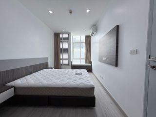 出租 2 卧室 公寓 在 Phra Khanong, 曼谷