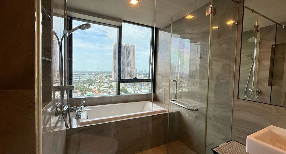 Condo en alquiler de 2 habitaciones en Khlong Toei, Bangkok