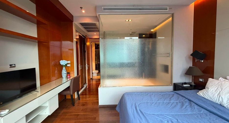 À louer 2 chambres condo à Khlong Toei, Bangkok