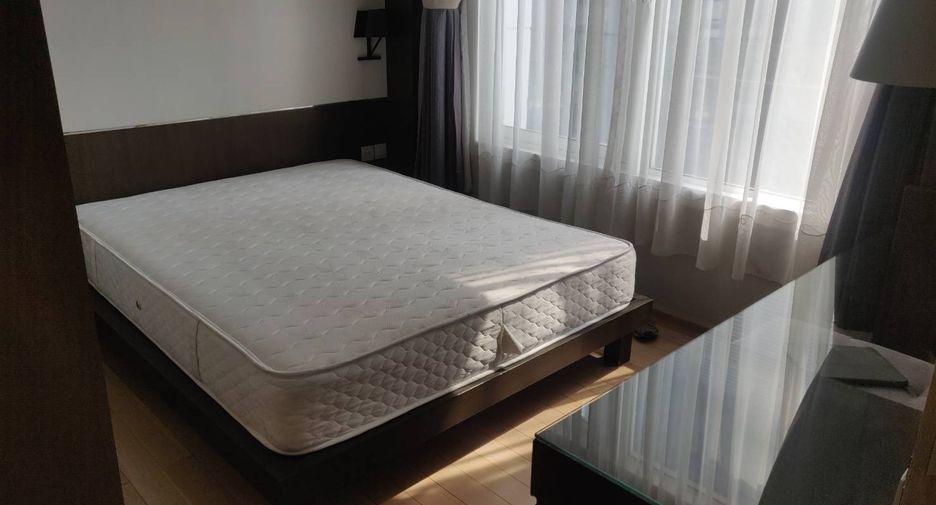 Wohnung zur Miete mit 2 Zimmer in Khlong Toei, Bangkok