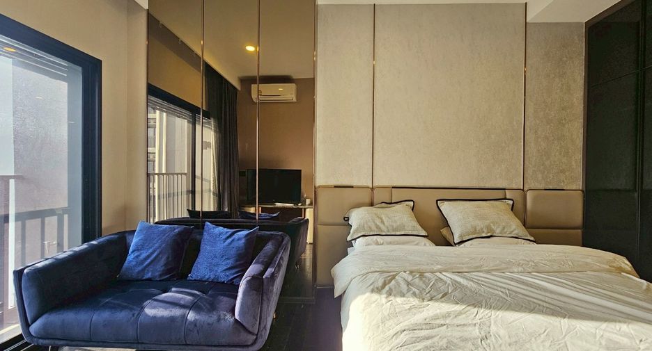 À louer 2 chambres condo à Watthana, Bangkok