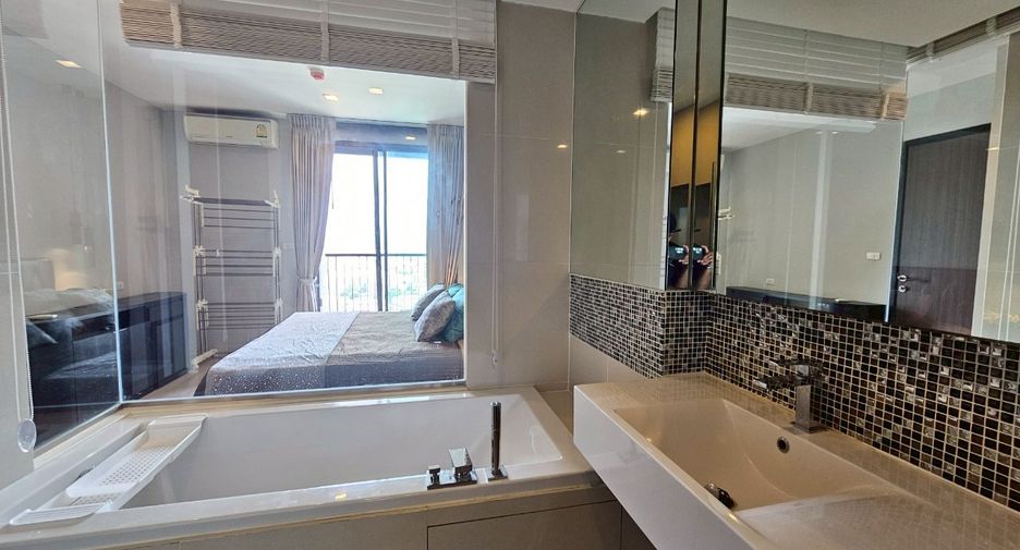 Wohnung zur Miete mit 1 Zimmer in Khlong Toei, Bangkok