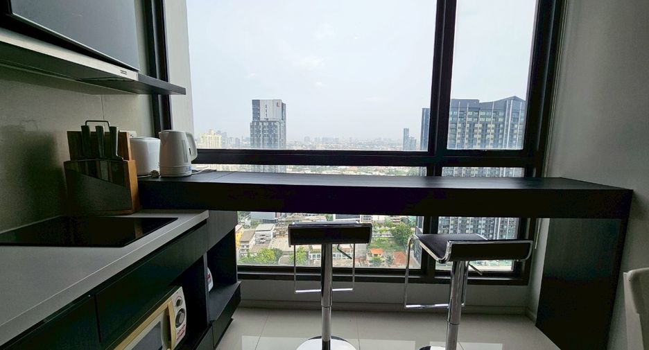 Wohnung zur Miete mit 1 Zimmer in Khlong Toei, Bangkok